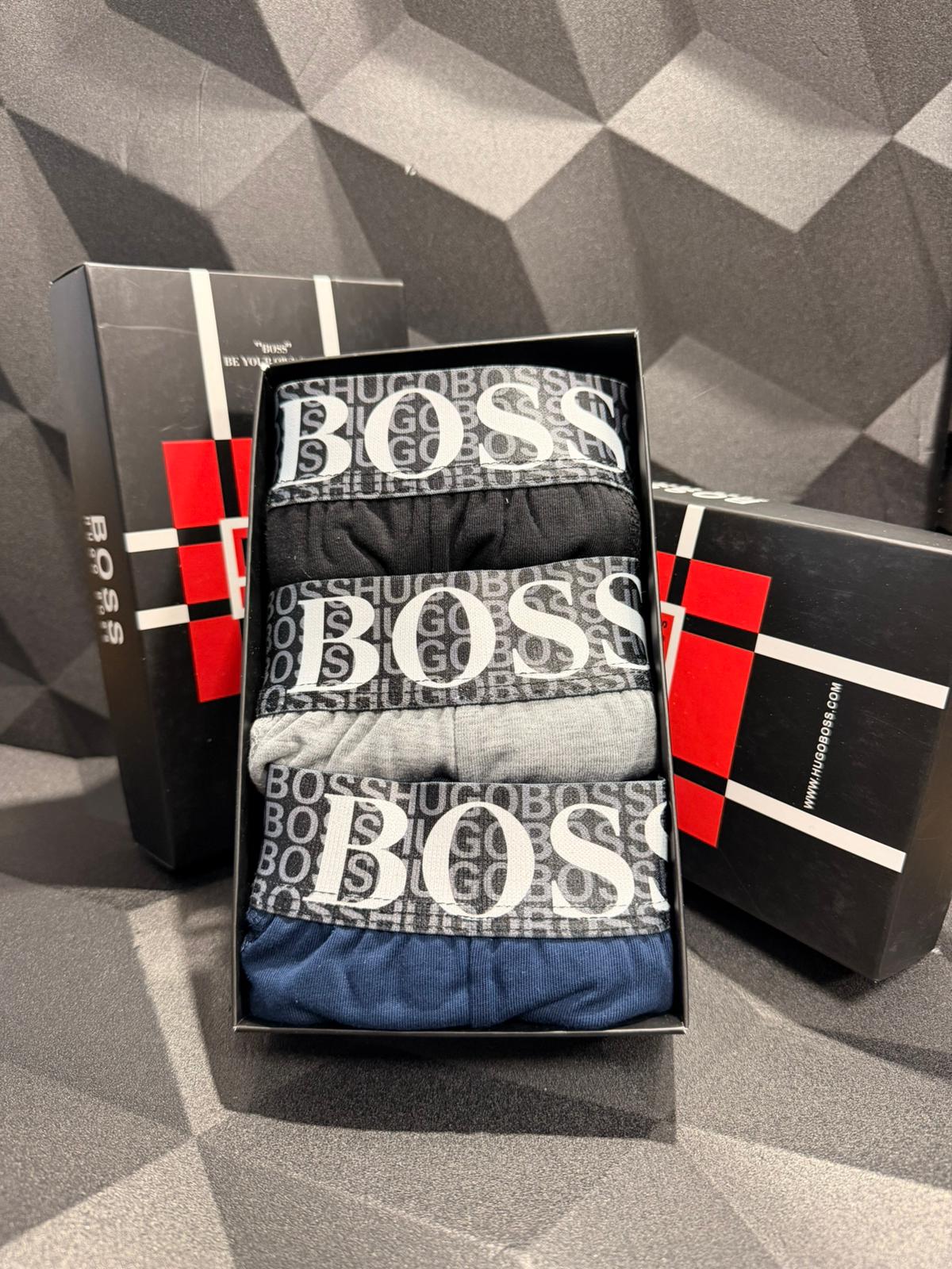 BOSS- Мъжки Боксерки х3 Броя
