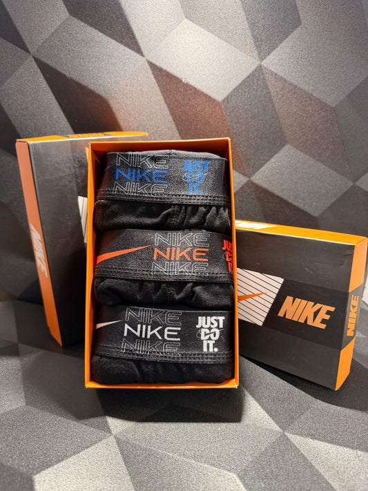 NIKE Мъжки Боксерки х3 Броя