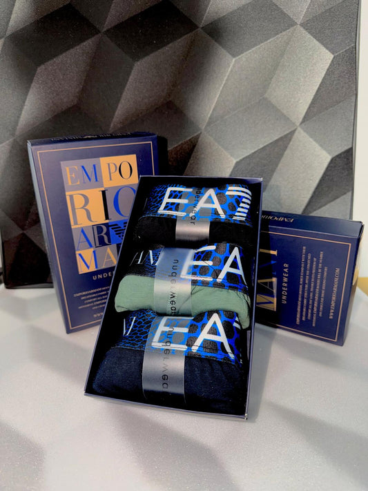 Emporio Armani  Мъжки Боксерки х3 Броя